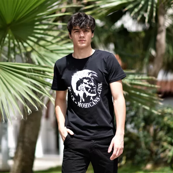 ΑΝΔΡΙΚΗ ΜΠΛΟΥΖΑ T-SHIRT ΛΑΙΜΟΣ ΣΤΑΜΠΑ MOHICANS MCNS06 ΜΑΥΡΟ