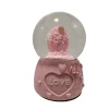 RedRoss Snow Globe Κόκκινη Καρδιά Μεγάλες Νιφάδες Μαγική Πολυρεζίνη Ting Ting Μιούζικαλ Περιστρεφόμενη 16cm Δεν χρειάζεται μπαταρία 82325 Ροζ