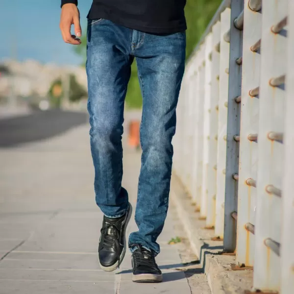 JDS311.BLUE ΑΝΔΡΙΚΟ ΠΑΝΤΕΛΟΝΙ JEANS ΜΕ ΣΚΙΣΙΜΑΤΑ